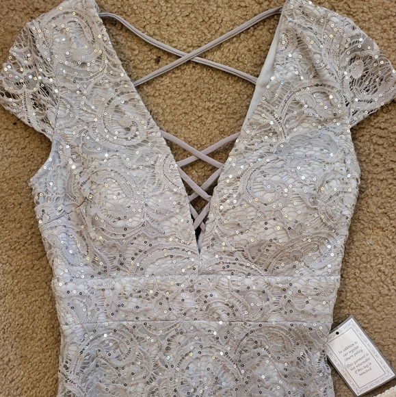 B. Darlin silver sequined v cut front, low cut back, prom/gown. Size 3/4 - Picture 3 of 16